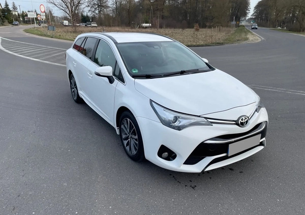 Toyota Avensis cena 44900 przebieg: 187000, rok produkcji 2015 z Nidzica małe 529